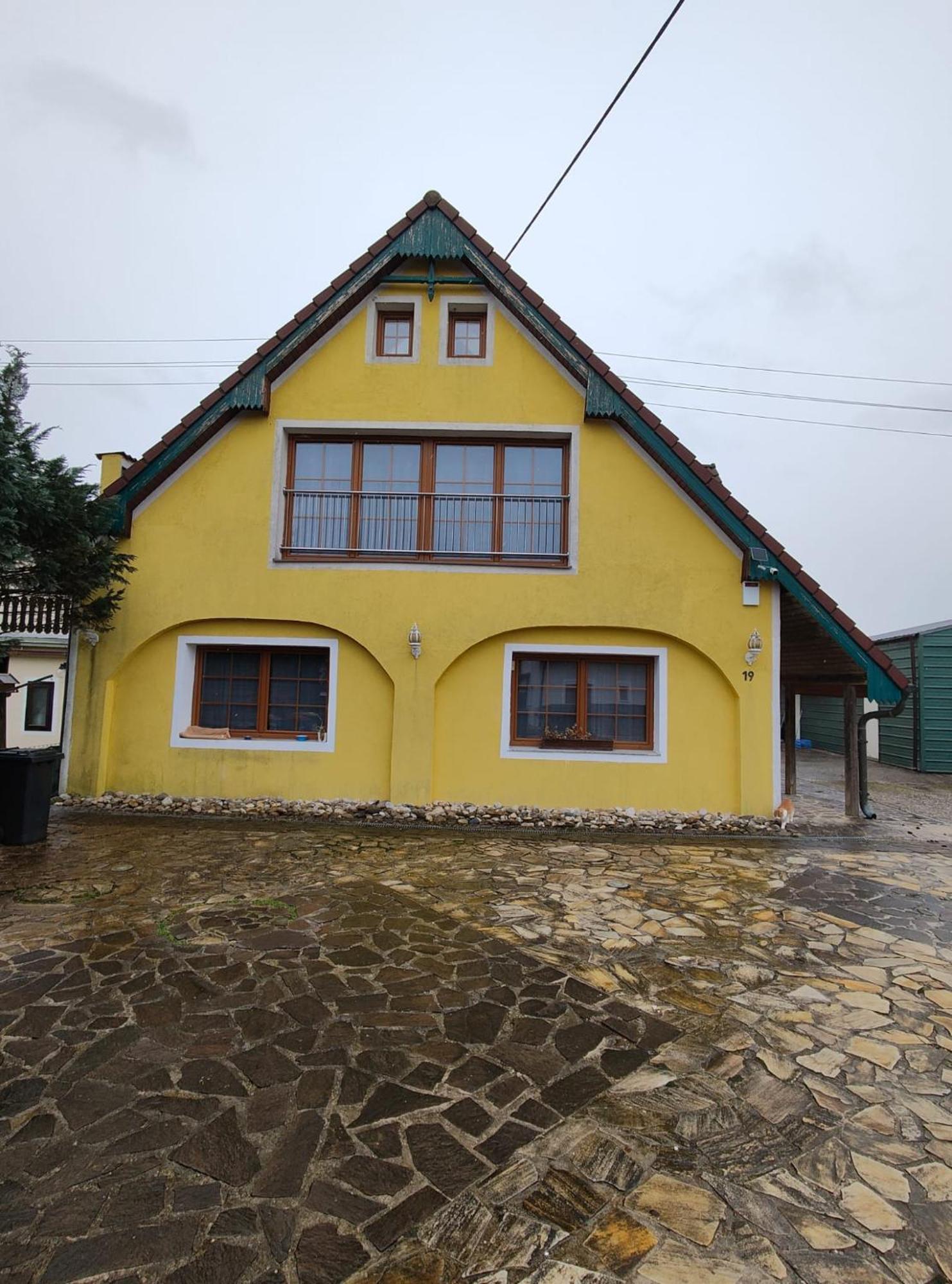 Апартаменты Pension Donaublick Grein 2 In Stifterstrasse19. Экстерьер фото