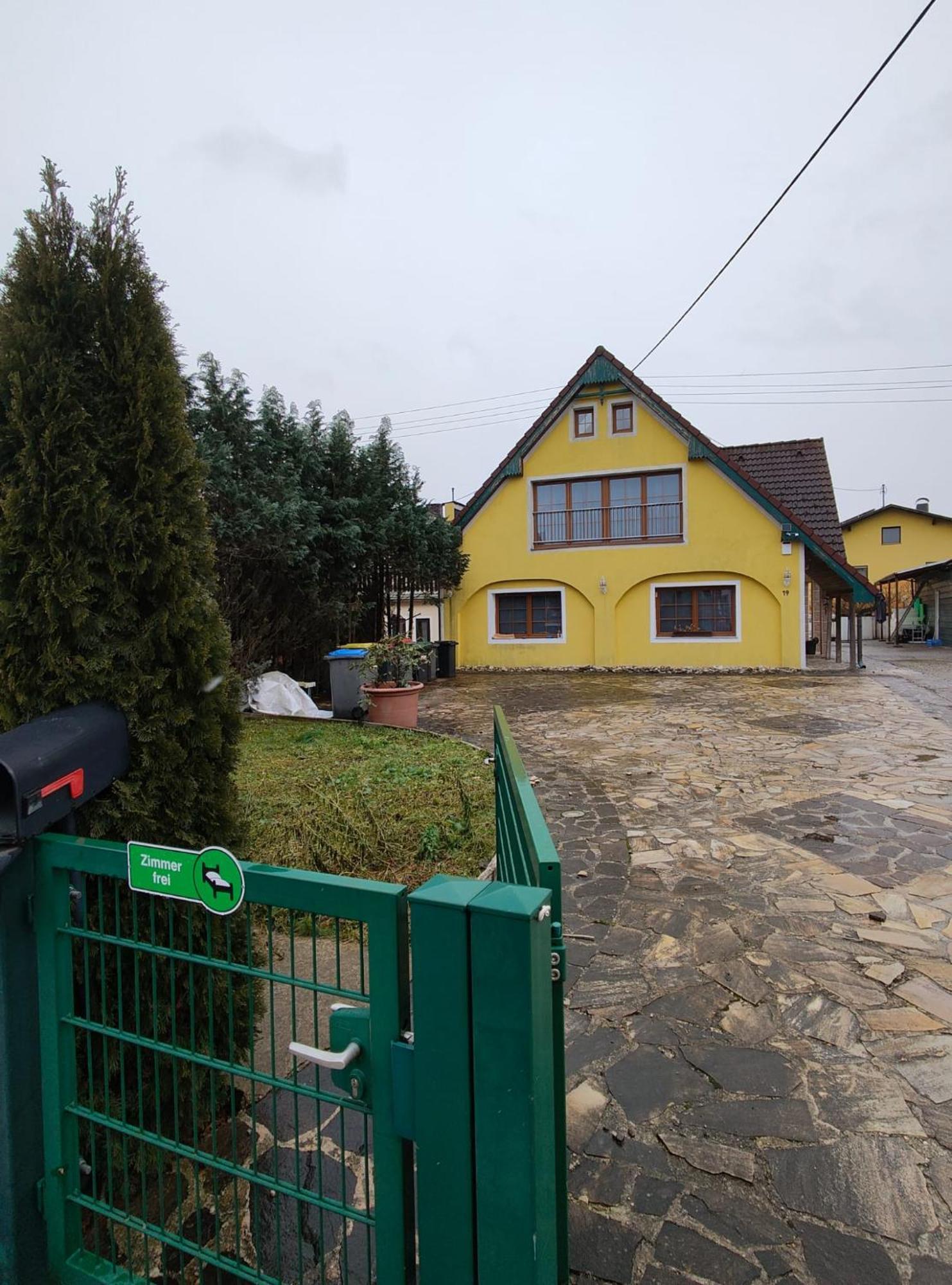 Апартаменты Pension Donaublick Grein 2 In Stifterstrasse19. Экстерьер фото